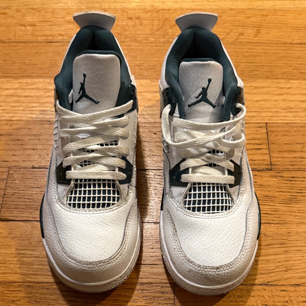 Jordan Men's White and Dark Green Sneakers